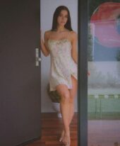 Parla İzmit Escort