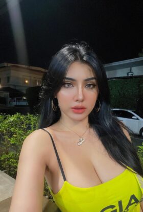 İzmit Escort Zeynep