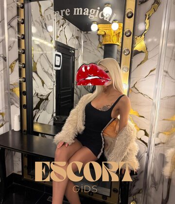 Otelin Katında Unuttuğum Her Şeyi Hatırladım