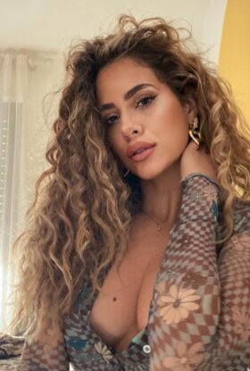 İzmit Escort Nalan
